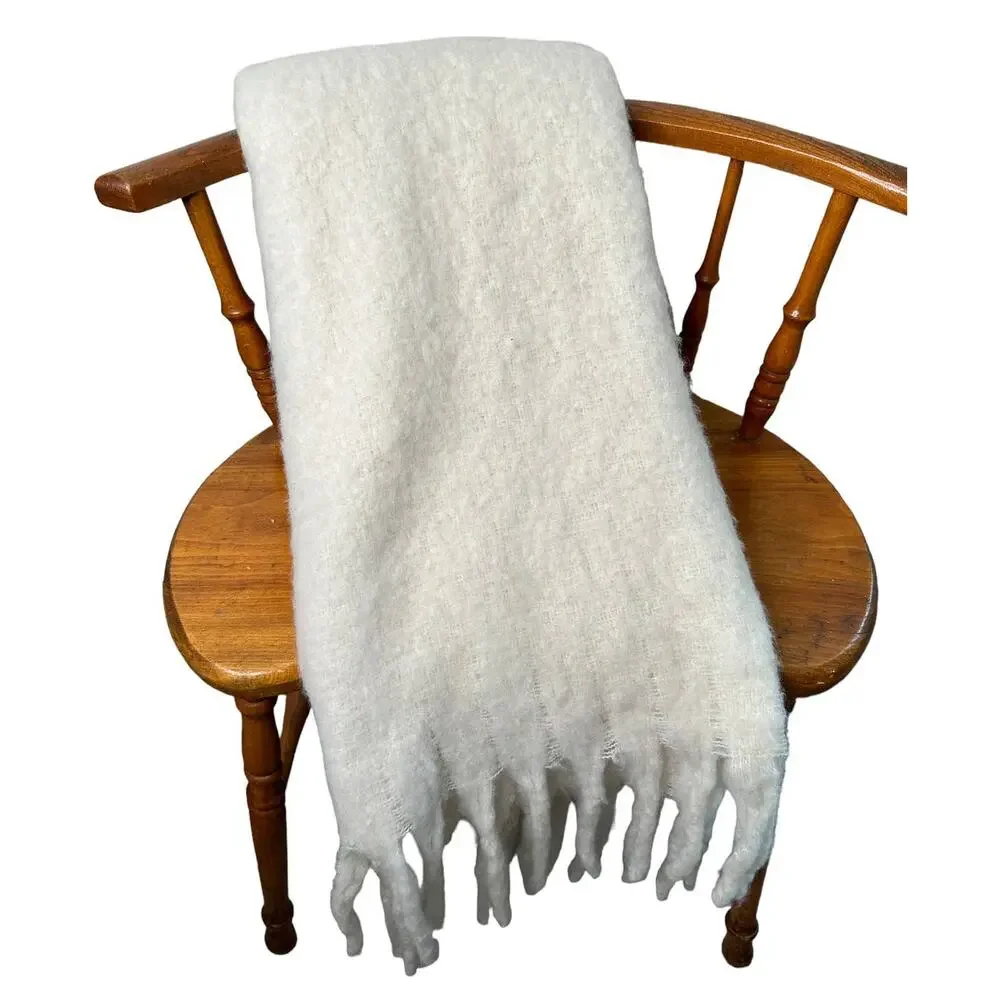 Soft White Scarf with Fringe One Size Polyester 12